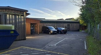 Plus de détails pour 24 Rook Way, Horsham - Commerce de détail à louer