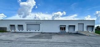 Plus de détails pour 5160 W Clifton St, Tampa, FL - Industriel à louer