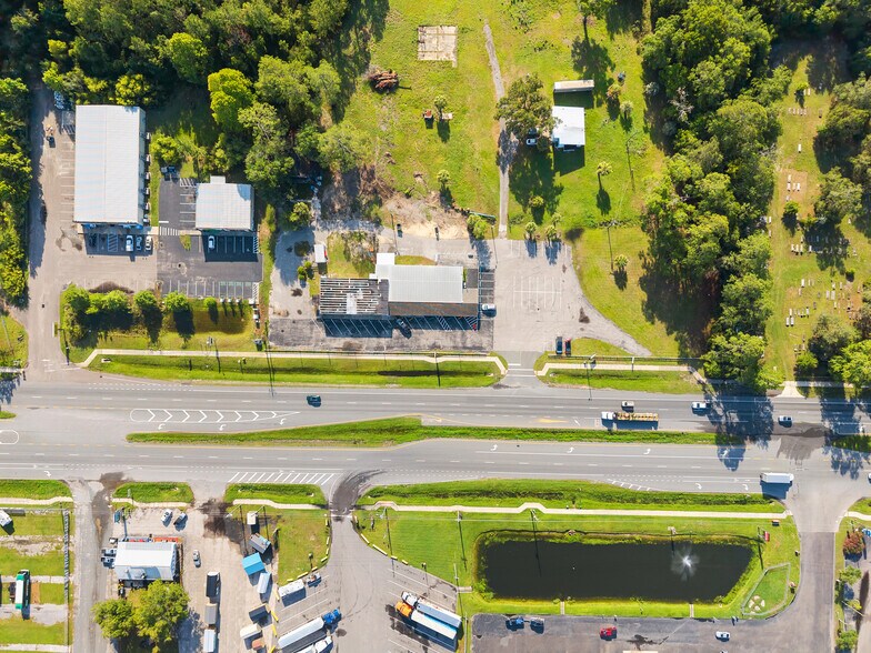 17313 NE US Highway 301, Waldo, FL à louer - Photo du bâtiment - Image 2 de 47