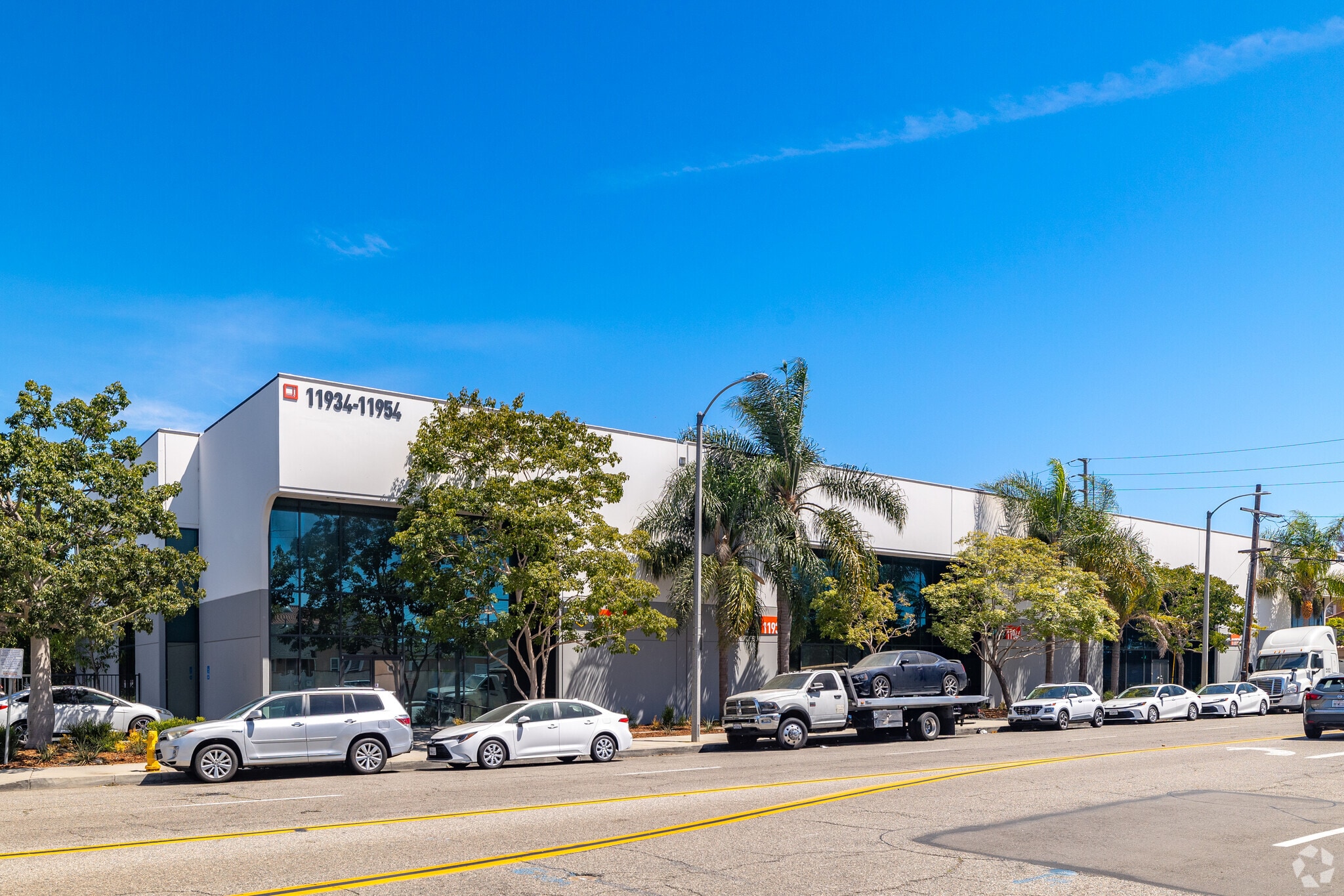 11934-11954 S La Cienega Blvd, Hawthorne, CA for lease Primary Photo- Image 1 of 28