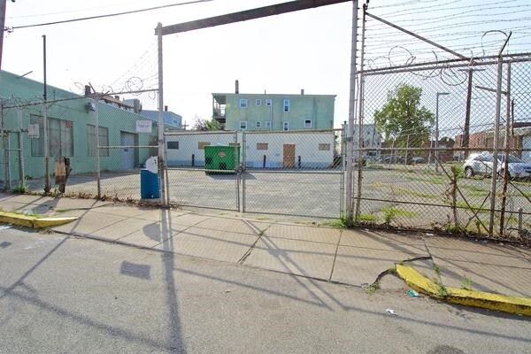 173 B Norfolk Ave, Boston, MA à louer - Photo du bâtiment - Image 2 de 17