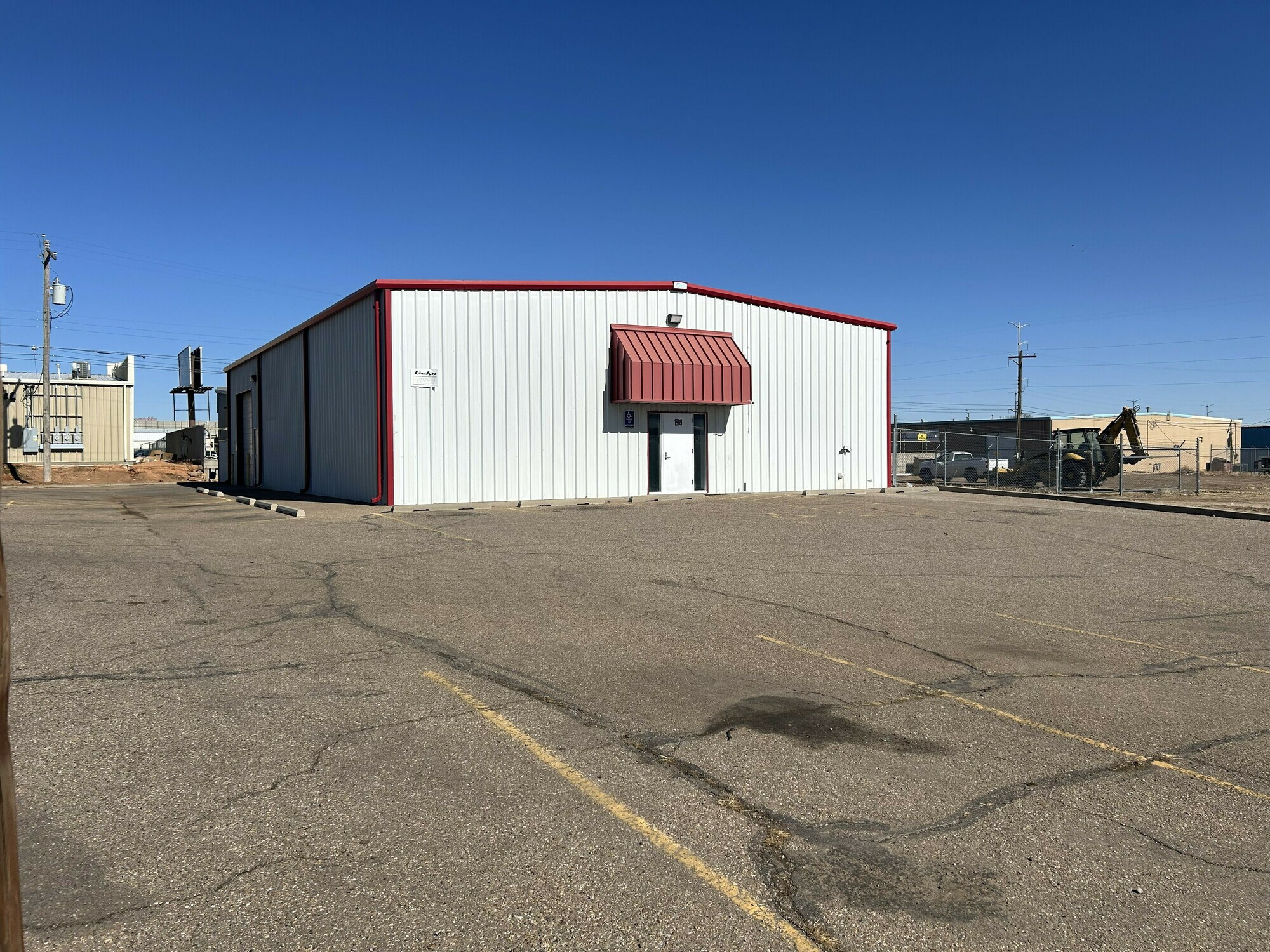 1909 SE 11th Ave, Amarillo, TX for lease Building Photo- Image 1 of 7