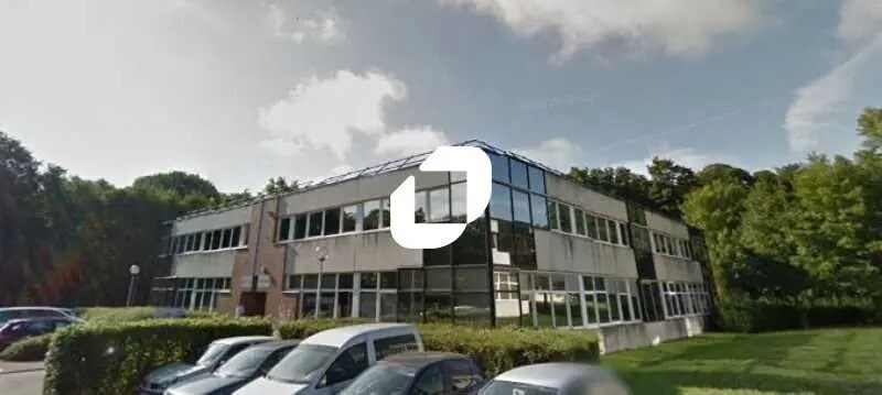 Office in Bièvres for lease Building Photo- Image 1 of 5