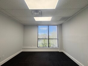 23123 State Road 7, Boca Raton, FL for lease Interior Photo- Image 1 of 9