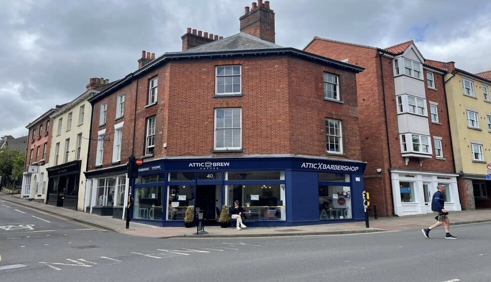 34, 38 and 40 Exchange Street, Norwich portfolio of 3 properties for sale on LoopNet.ca - Primary Photo - Image 2 of 3