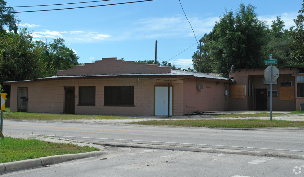 410 W Beresford Ave, Deland, FL à vendre - Photo principale - Image 1 de 1