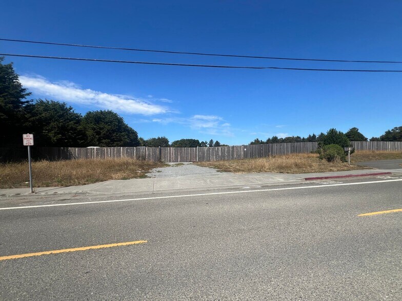 899 Murray Rd, Mckinleyville, CA à vendre - Photo du bâtiment - Image 2 de 7