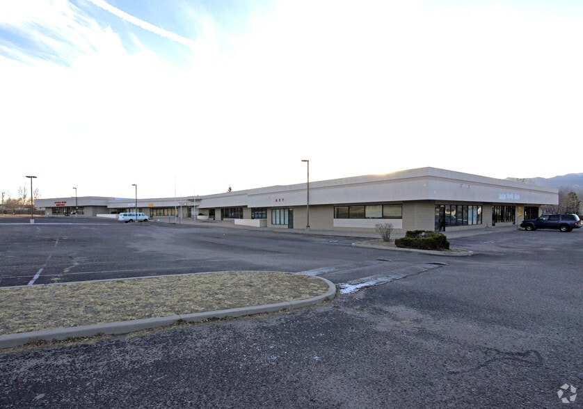 2030-2076 Jet Wing Dr, Colorado Springs, CO for lease - Building Photo - Image 3 of 8