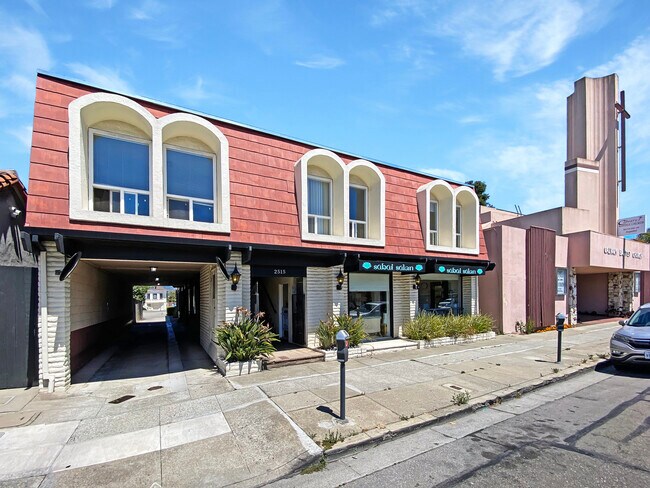 Plus de détails pour 2515 Santa Clara Ave, Alameda, CA - Bureau à louer
