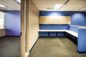 10000 Innovation Dr, Wauwatosa, WI for lease Building Photo- Image 1 of 2