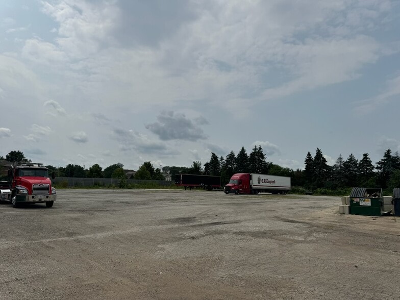 909 S Milwaukee Ave, Vernon Hills, IL à vendre - Autre - Image 1 de 4