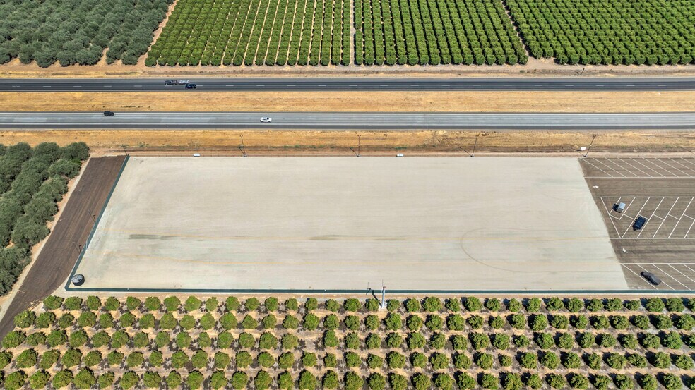 2150 Prospect st, Porterville, CA for lease - Building Photo - Image 3 of 9