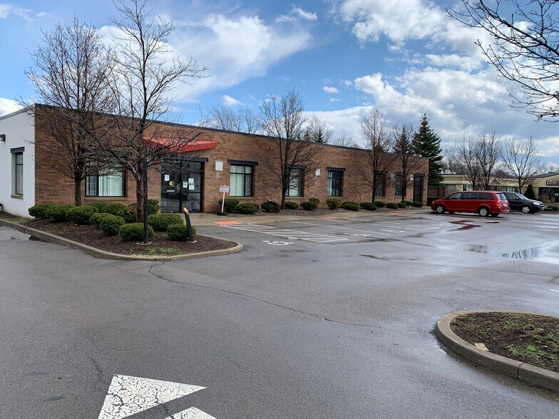 6221 Transit Rd, Depew, NY à vendre - Photo du bâtiment - Image 3 de 10