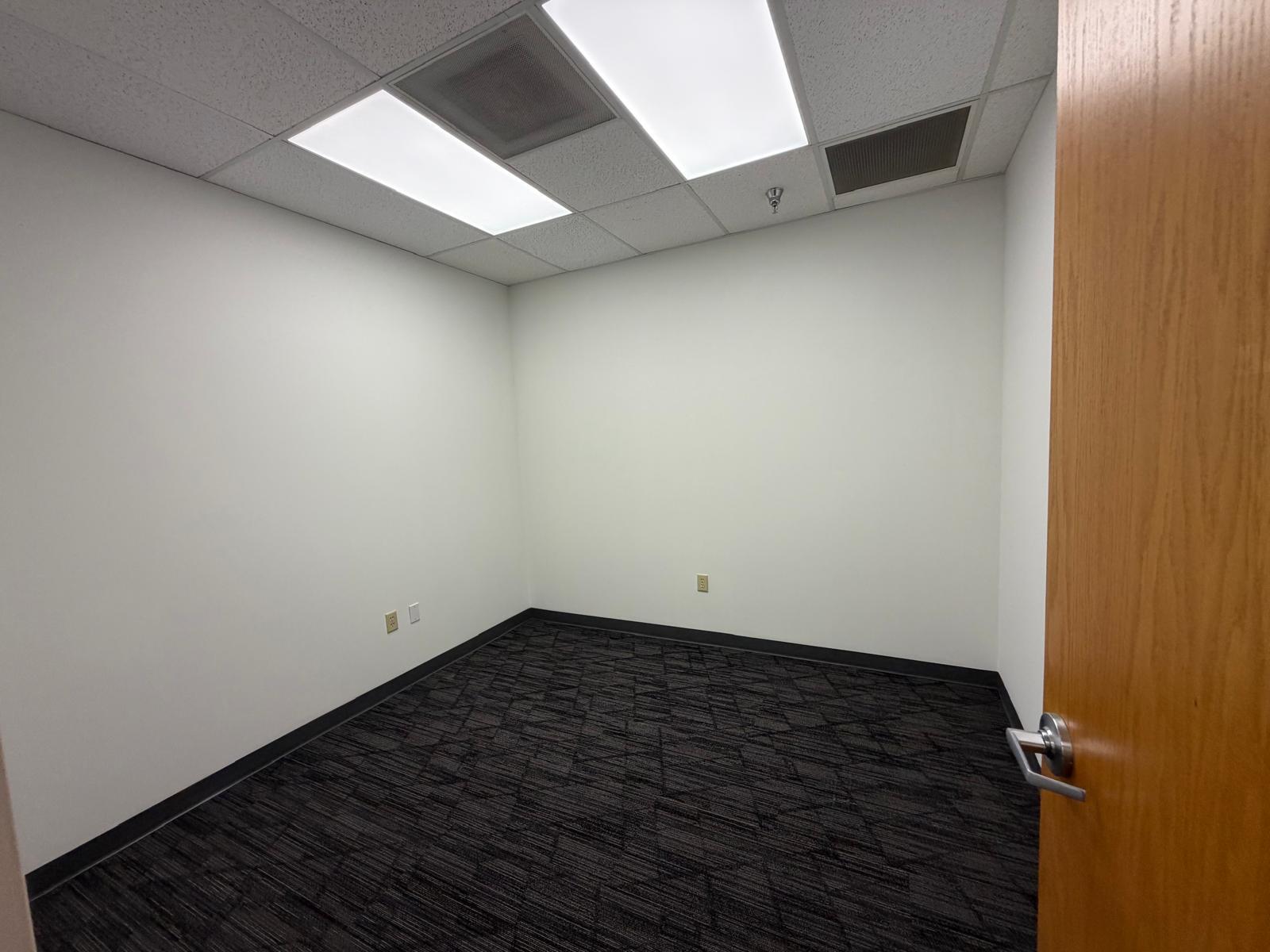 11701 S Belcher Rd, Largo, FL for lease Interior Photo- Image 1 of 7
