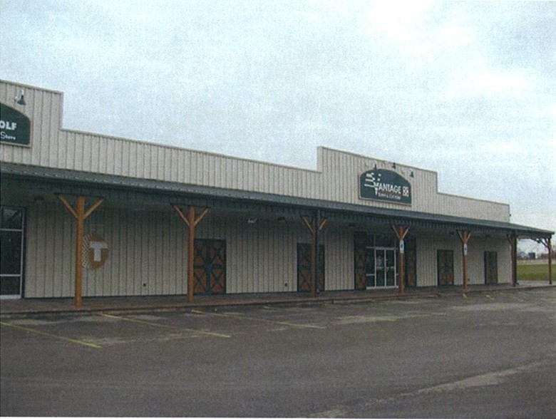 720 N Hudson St, Stockton, IL for lease - Building Photo - Image 2 of 2