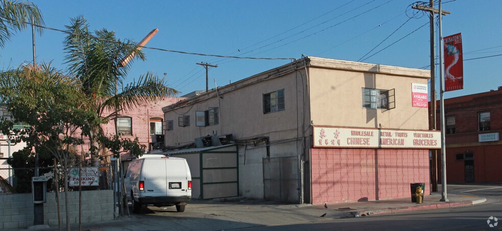 658 N Broadway, Los Angeles, CA à louer - Photo du bâtiment - Image 2 de 5