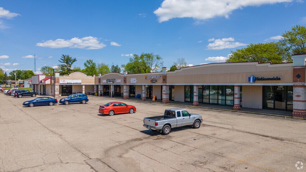 9536 Cincinnati Columbus Rd, West Chester, OH for lease - Building Photo - Image 2 of 9