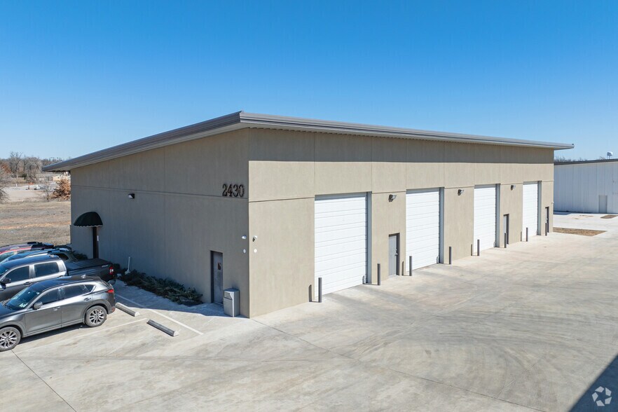 2430 N Wilburn Ave, Bethany, OK for sale - Building Photo - Image 3 of 6