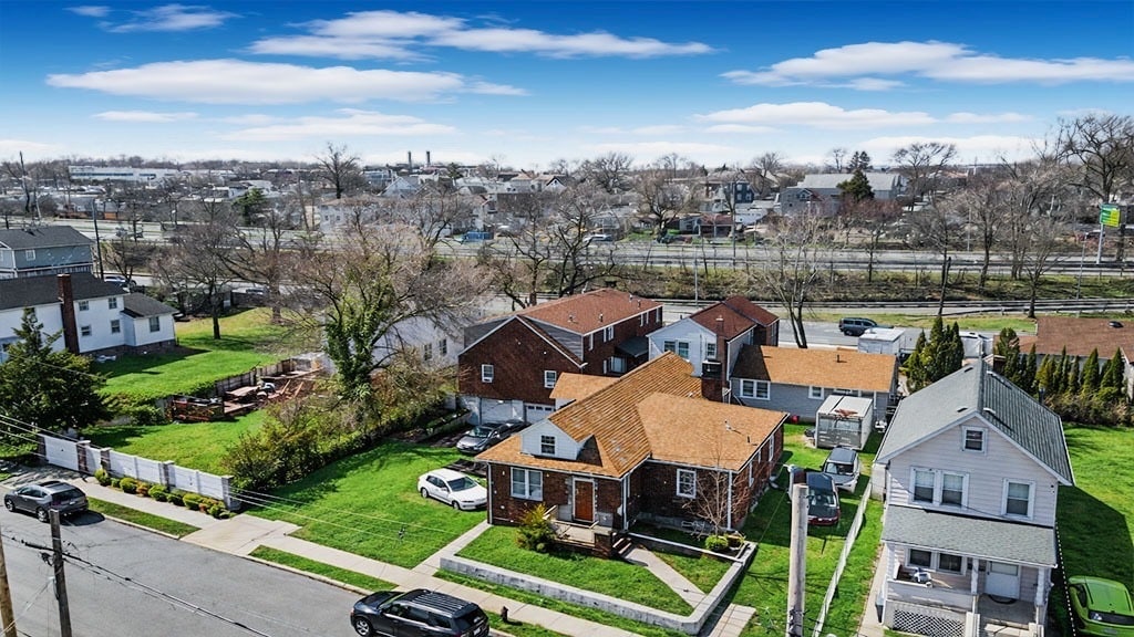 Portfolio of 2 For Sale portfolio of 2 properties for sale on LoopNet.ca Primary Photo- Image 1 of 10