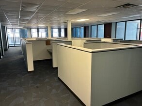 201 St. Charles Ave, New Orleans, LA for lease Interior Photo- Image 1 of 4