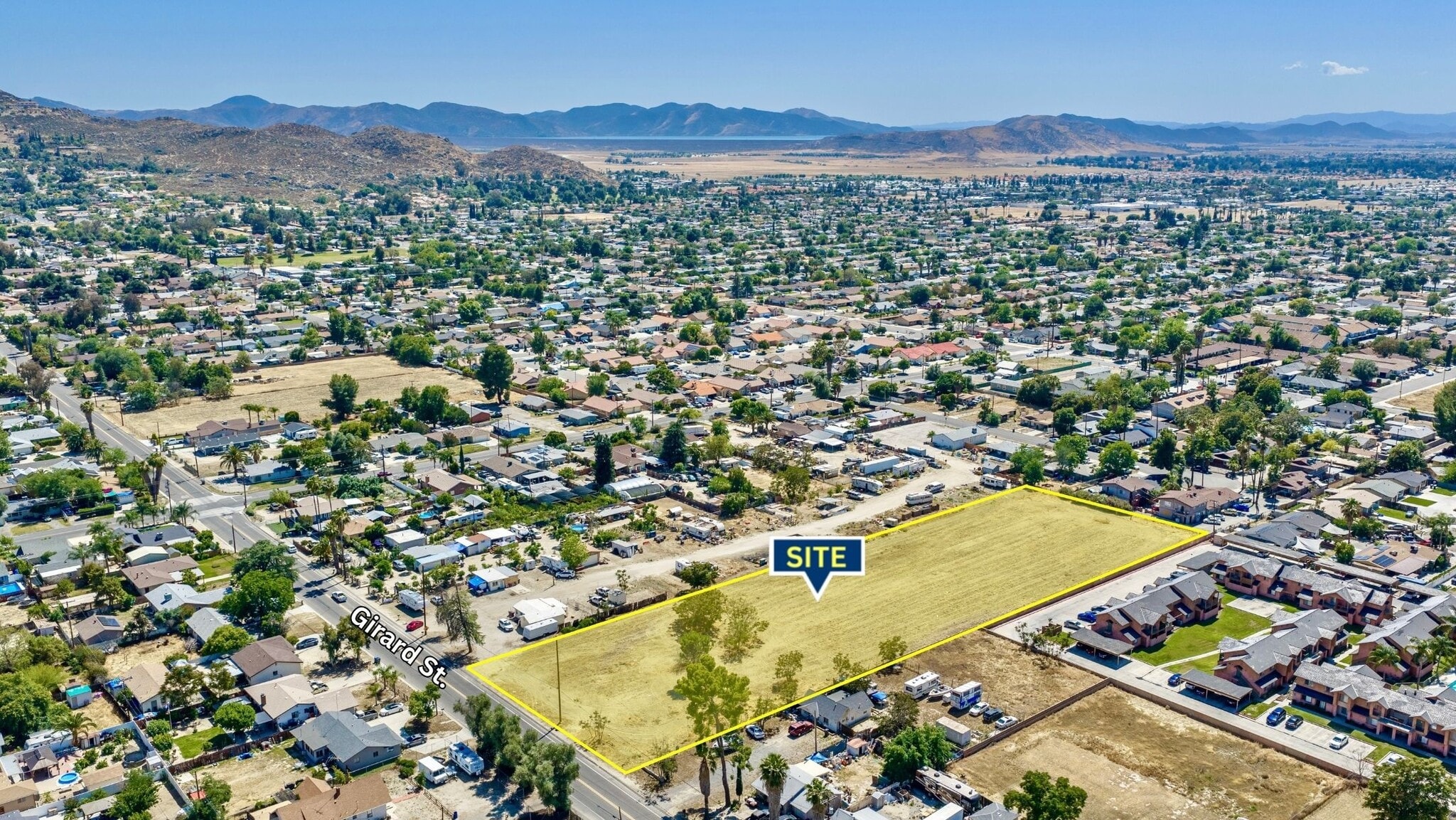 26405 Girard St, Hemet, CA for sale Primary Photo- Image 1 of 9