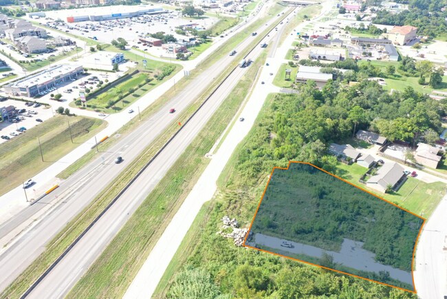 Plus de détails pour 194 Interstate 45 N, Huntsville, TX - Terrain à vendre