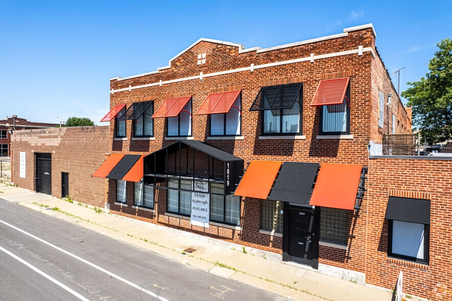 1805-1831 Holmes St, Kansas City, MO for sale - Building Photo - Image 3 of 32