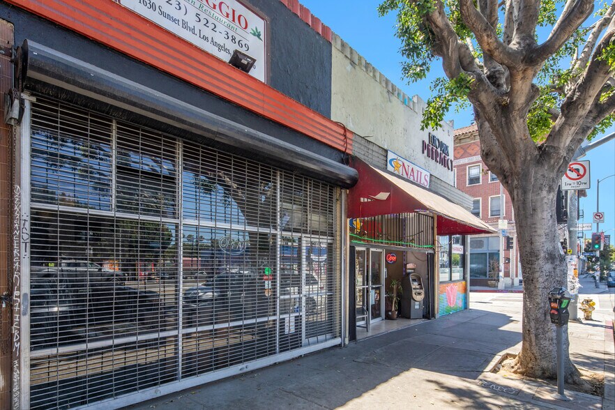 1630 W Sunset Blvd, Los Angeles, CA à louer - Photo du bâtiment - Image 2 de 30