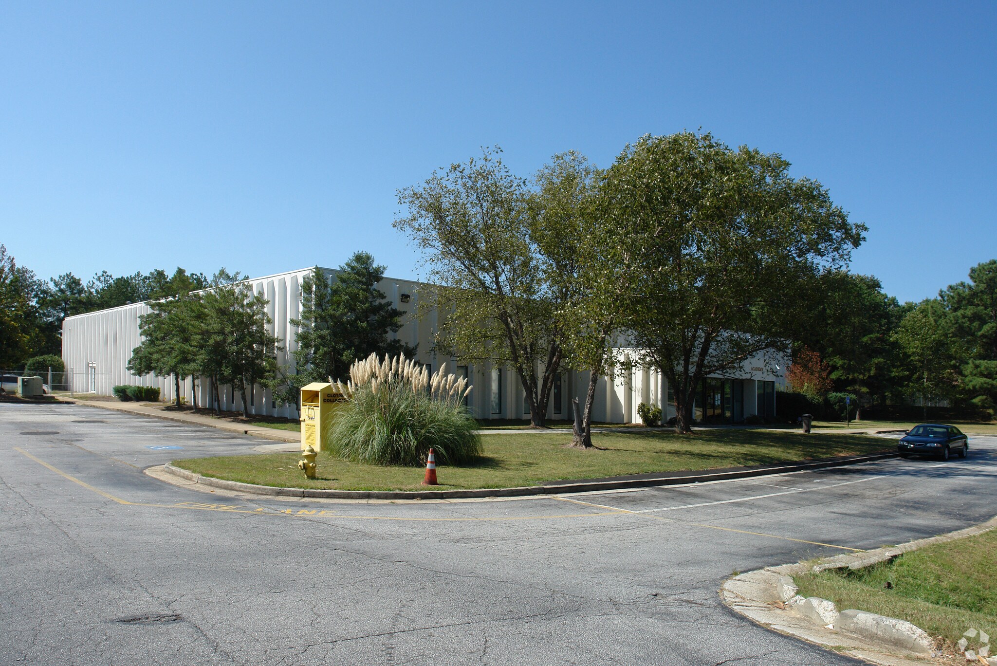 5271 Snapfinger Woods Dr, Decatur, GA à vendre Photo principale- Image 1 de 18