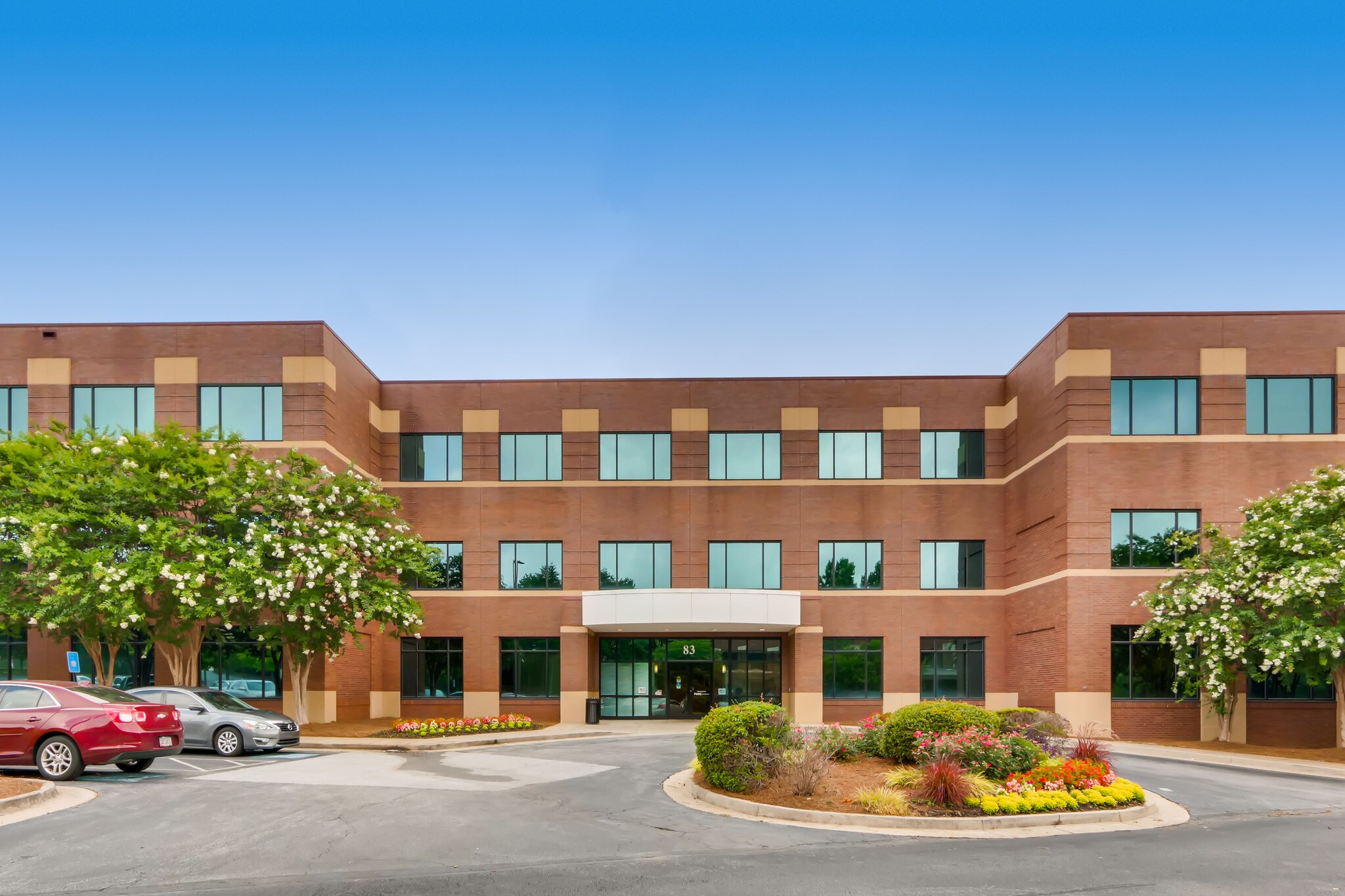 83 Upper Riverdale Rd SW, Riverdale, GA à louer Photo du bâtiment- Image 1 de 14