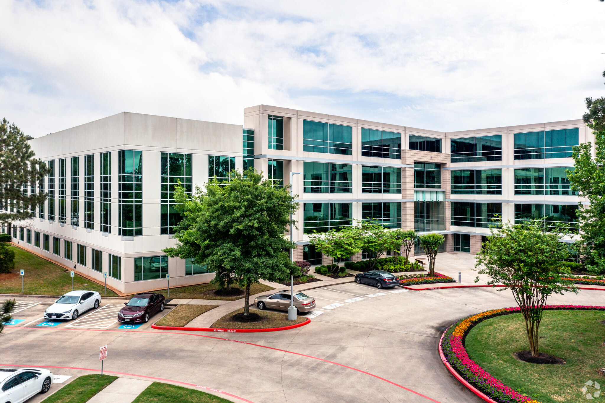 1585 Sawdust Rd, The Woodlands, TX for sale Primary Photo- Image 1 of 1