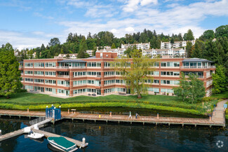 Plus de détails pour 5400 Carillon Pt, Kirkland, WA - Bureau à louer