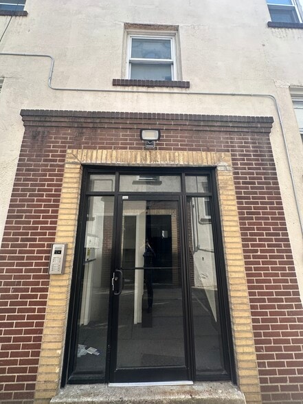 132 Elm Ave, Rahway, NJ for sale - Building Photo - Image 3 of 4