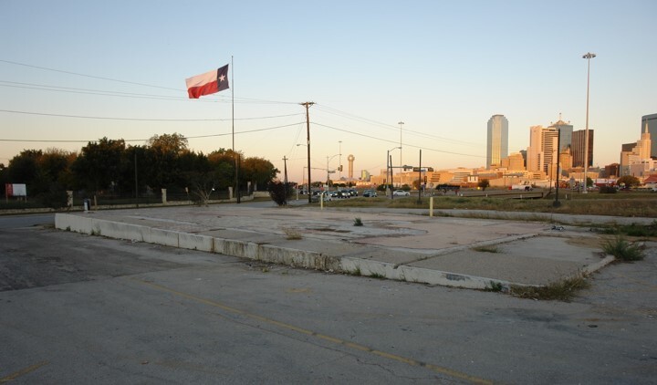 1550 S Harwood St, Dallas, TX à louer - Photo principale - Image 3 de 3