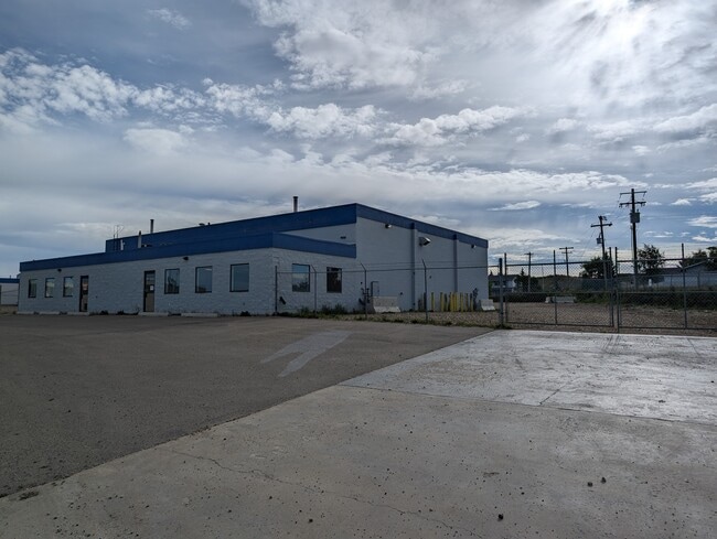 More details for 8101 102 Ave, Peace River, AB - Industrial for Lease