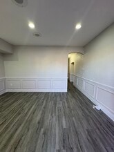 501-527 S Paula Dr, Dunedin, FL for lease Interior Photo- Image 2 of 7