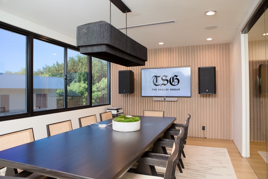 648 N St. Andrews Pl, Los Angeles, CA for lease - Building Photo - Image 3 of 19