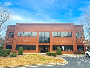 3810 N Elm St, Greensboro, NC for lease Interior Photo- Image 1 of 1