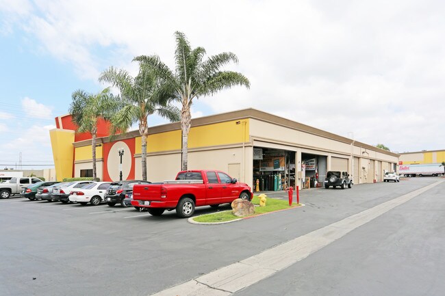 Plus de détails pour 514-538 W Katella Ave, Orange, CA - Plusieurs types d'espaces à louer