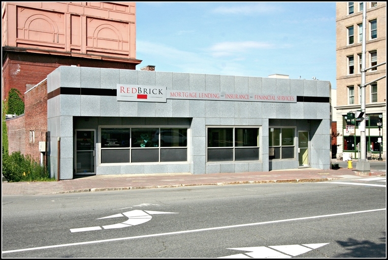 72-74 Harlow St, Bangor, ME à vendre - Photo principale - Image 1 de 1