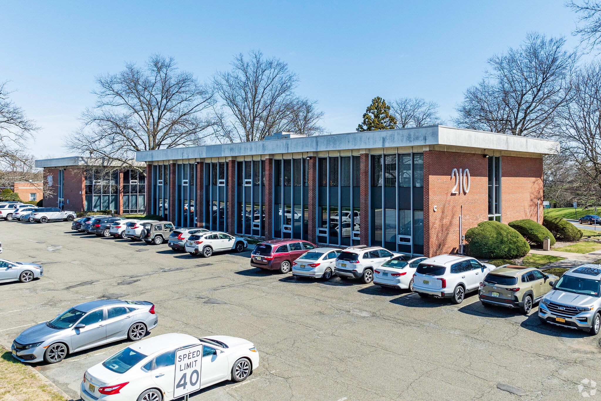 210 Summit Ave, Montvale, NJ for lease Primary Photo- Image 1 of 16