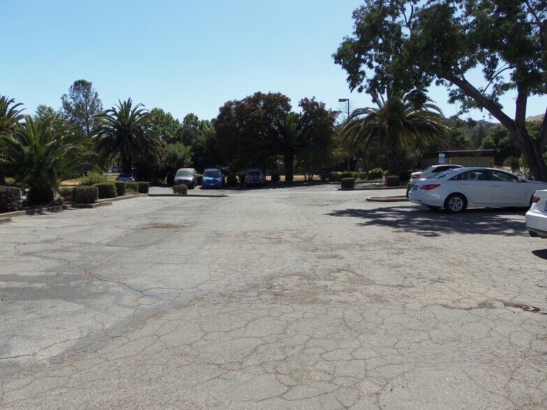 16175 Monterey Rd, Morgan Hill, CA for lease - Building Photo - Image 3 of 5