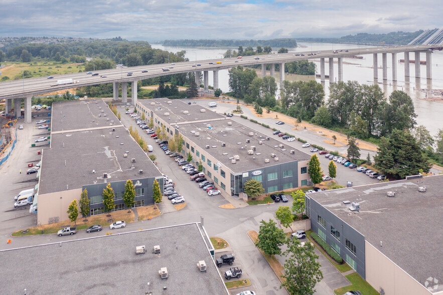 9 Burbidge St, Coquitlam, BC for lease - Building Photo - Image 3 of 4