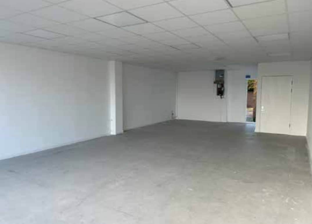 6 New Parade, East Wittering for lease Interior Photo- Image 1 of 2