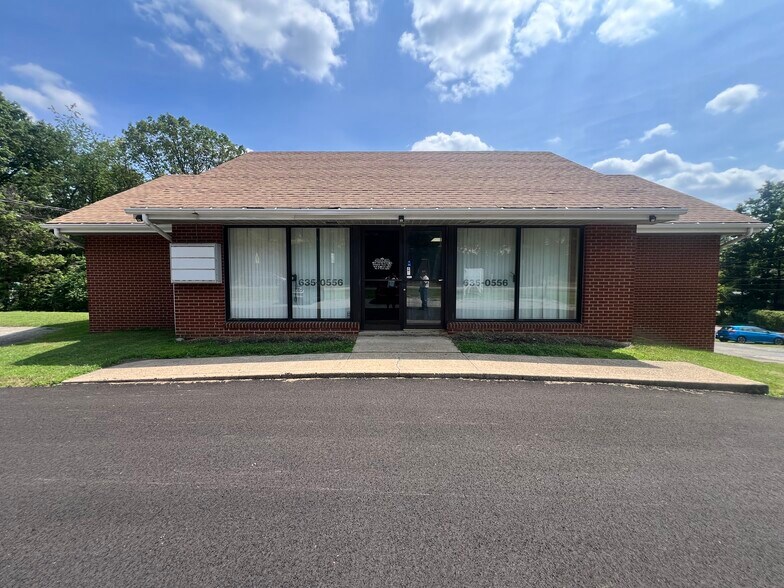 8200 Perry Hwy, Pittsburgh, PA à vendre - Photo du bâtiment - Image 2 de 27