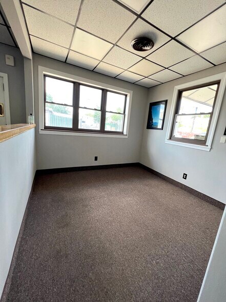230 Banta Ave, Garfield, NJ à louer - Photo intérieure - Image 3 de 9