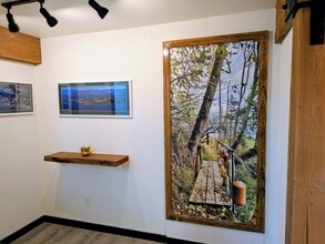 222 N Lincoln St, Port Angeles, WA à louer Photo intérieure- Image 2 de 8