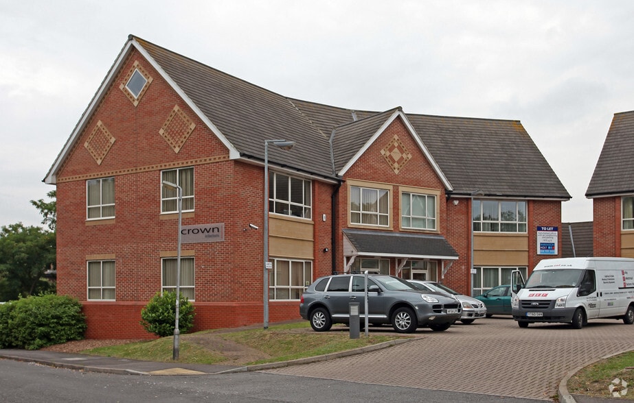 Danehill, Reading for lease - Primary Photo - Image 1 of 5