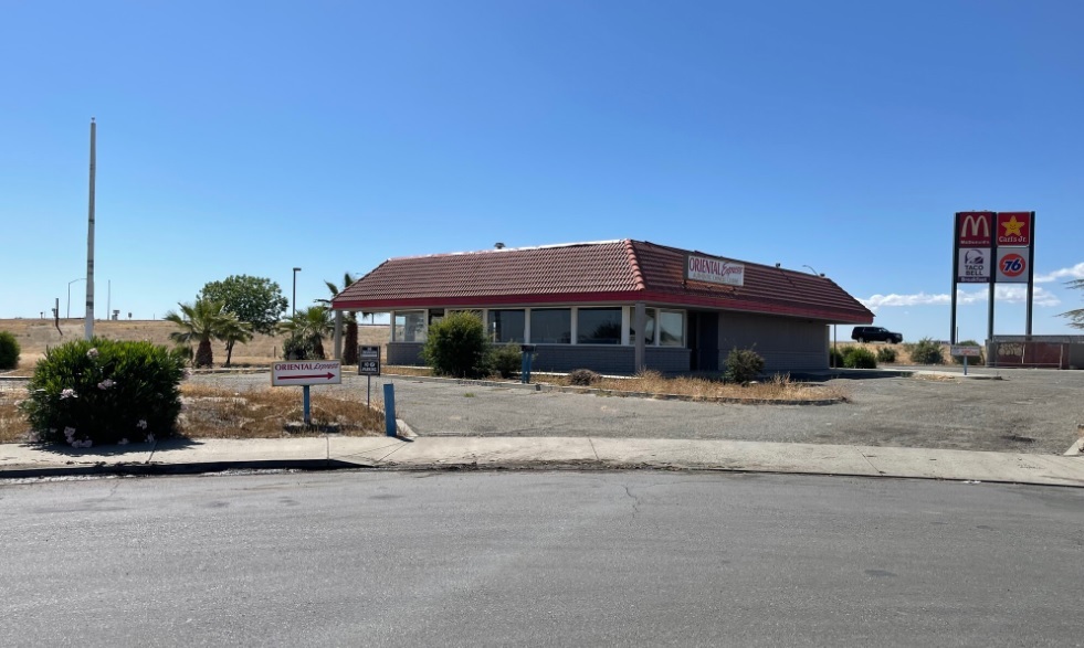 25014 W Dorris Ave, Coalinga, CA à vendre - Photo du bâtiment - Image 1 de 1