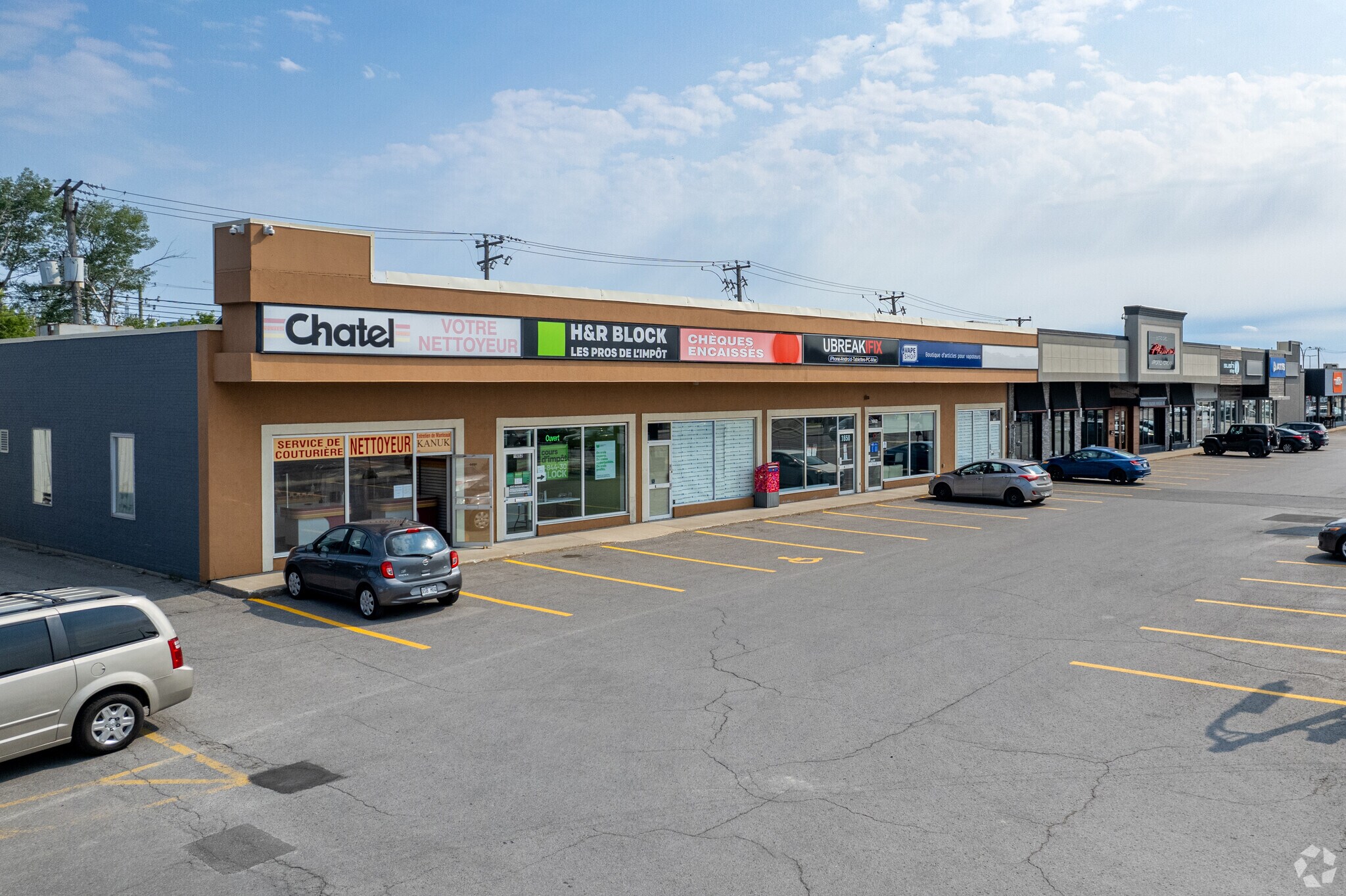 1650-1682 Boul Saint-Martin O, Laval, QC à vendre Photo principale- Image 1 de 1